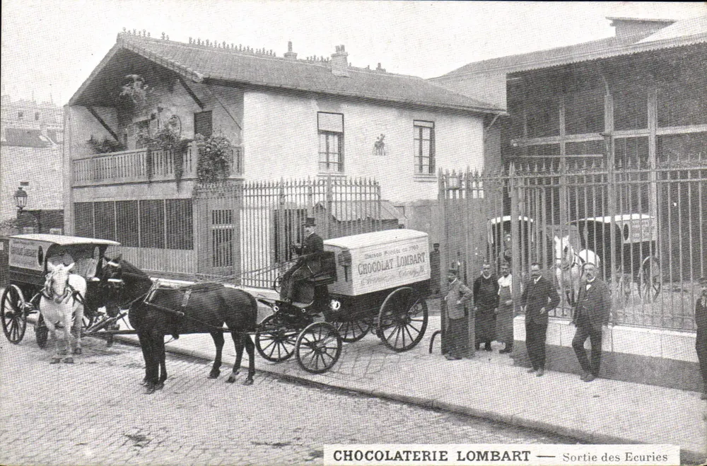 Schokoladenfabrik Lombart — Ausgang der Ställe — Imp. A. Nongieu, Paris - Vorderseite