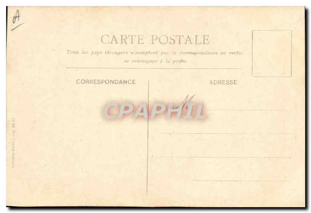 Castelo de Fontainebleau — vista dos jardins — editor R. Gougeon, n° 22-157 - Verso