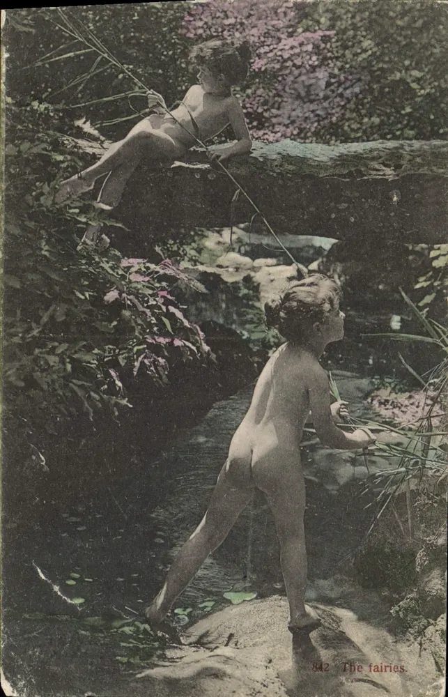 Deux enfants nus dans un paysage forestier — scène de fées — éditeur A. Thorant De Villiers, n° 842 - Vorderseite