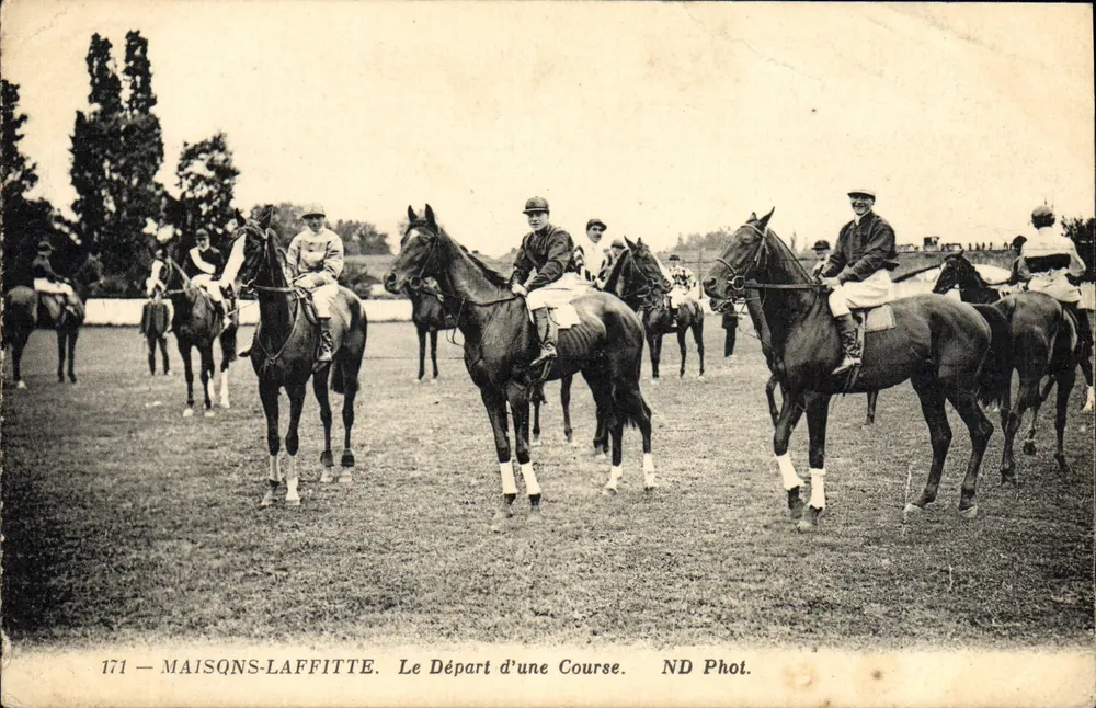 MAISONS-LAFFITTE — O Início de uma Corrida — ND Fot. n°171 - Frente