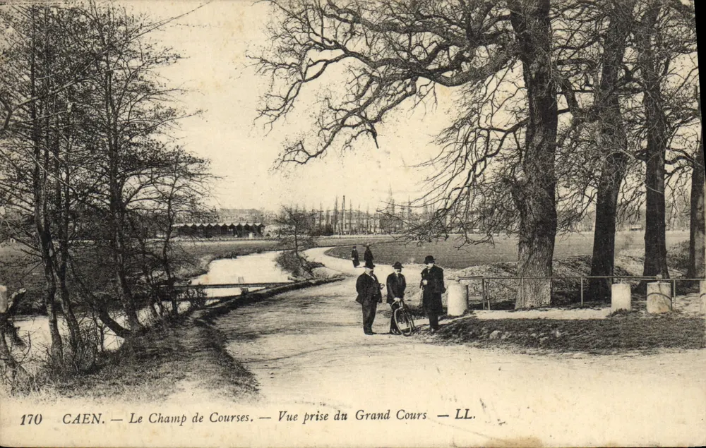 CAEN — Das Rennplatz — Ansicht vom Grand Cours — LL. — N° 170 - Vorderseite