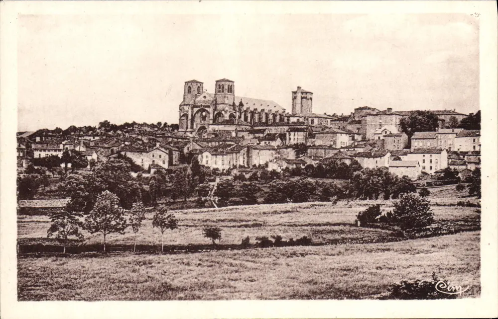 La Chaise-Dieu (Hte-Loire) — Visão geral (Alt. 1100 m.) — Combier Imprimeur - Frente