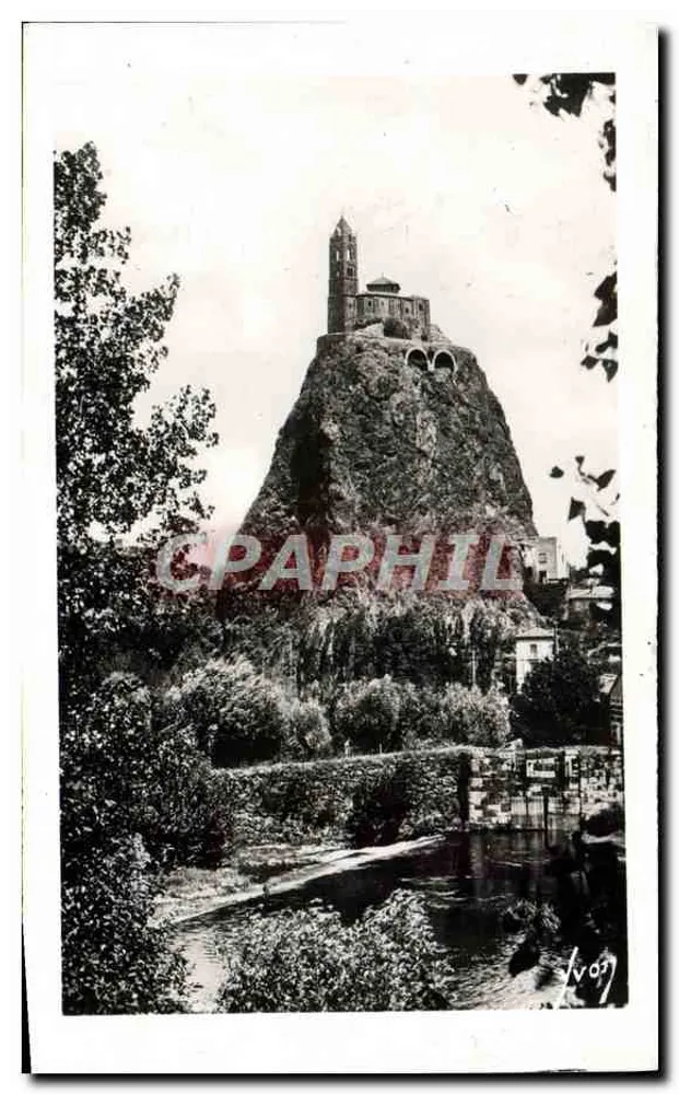 Le Puy (Haute-Loire) — Die Kapelle und der Felsen Saint-Michel d'Aiguilhe — Éditions d'Art, Paris - Vorderseite