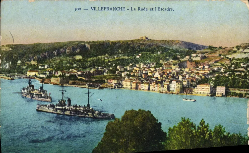 Villefranche - Der Hafen und die Flotte — Édition Bileta Photo, Nice, Nr. 300 - Vorderseite