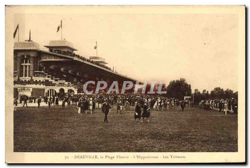 Deauville, die Blütenstrände - Das Hippodrom - Die Tribünen - Vorderseite