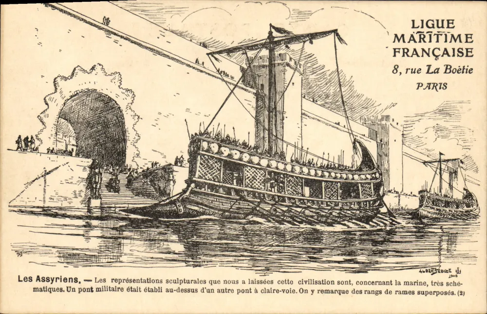 Die Assyrer — Die skulpturalen Darstellungen, die uns diese Zivilisation hinterlassen hat, sind im Hinblick auf die Marine sehr schematisch. Eine militärische Brücke wurde über eine weitere offene Brücke errichtet. Man sieht übereinanderliegende Reihen von Rudern. (2) — Französische Maritime Liga, 8, rue La Boétie, Paris - Vorderseite
