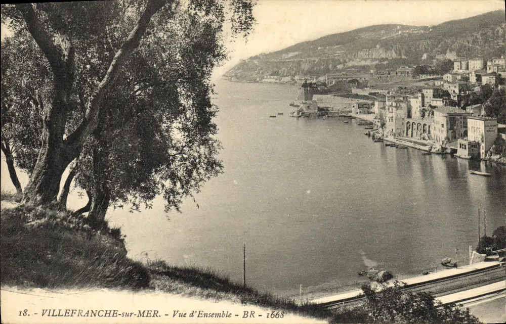 Villefranche-sur-Mer — Vista Geral — BR - 1668 - Frente