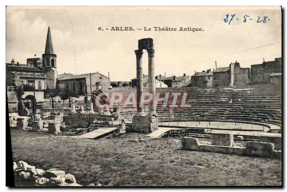 Arles — A Vista do Teatro Antigo — Edição L. Danesi, Arles - Frente