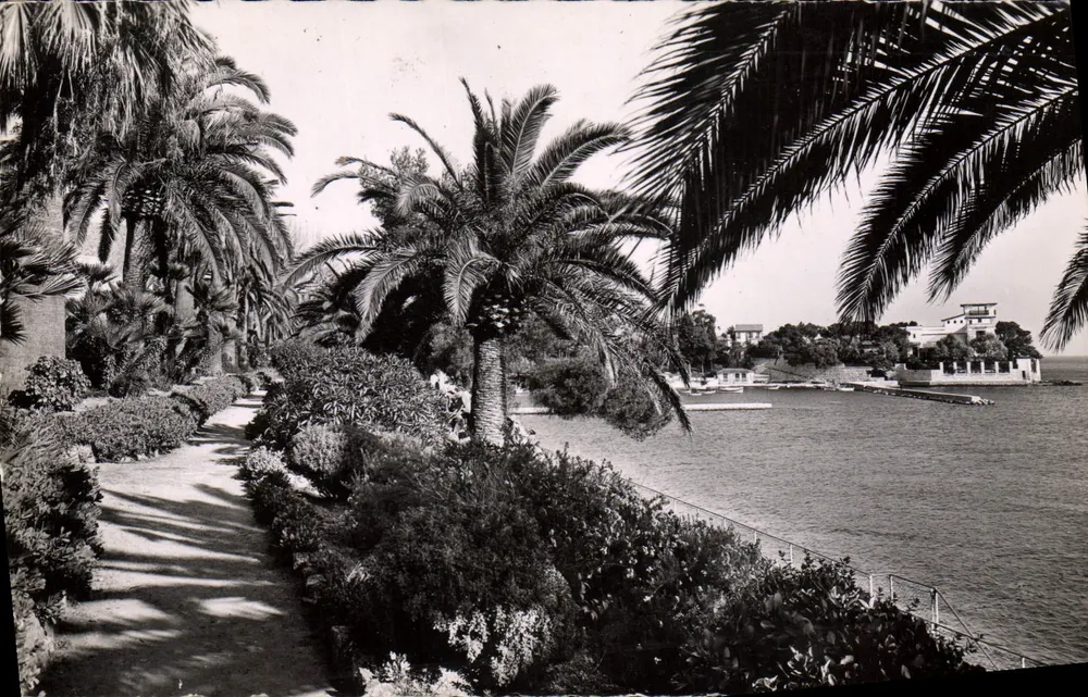 Beaulieu-sur-Mer — Exotischer Garten — Éditions Alexis-Mossad - Vorderseite
