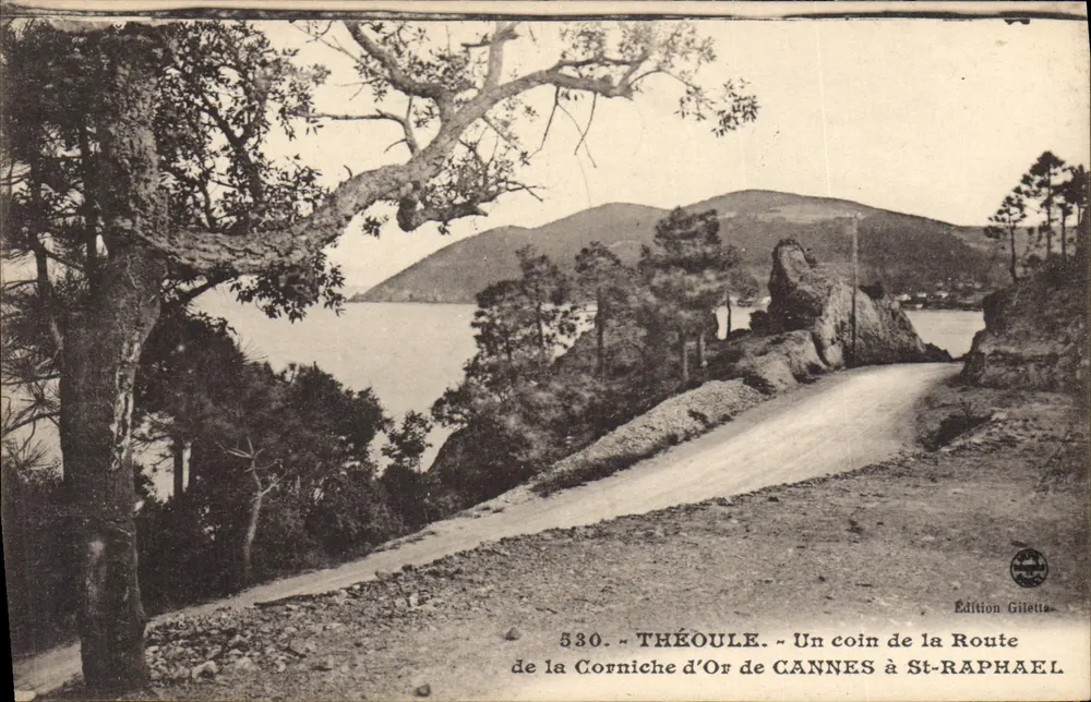 Théoule — Ein Stück der Route de la Corniche d'Or von Cannes nach St-Raphaël — Ausgabe Gilletta, Nr. 530 - Vorderseite