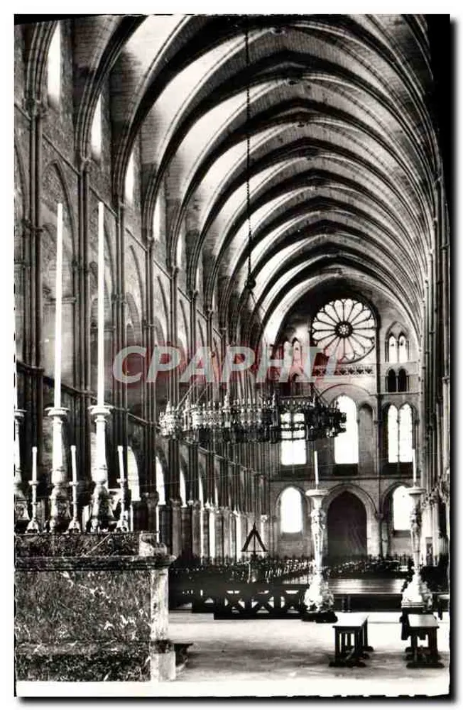 Basilika Saint-Rémi — Reims (Marne) — Die Große Nave aus der Richtung des Chors gesehen - Vorderseite