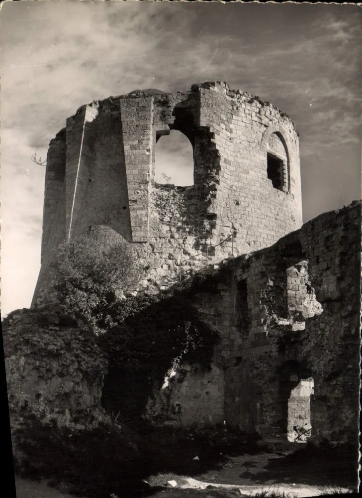 Les Andelys — O Donjon do Castelo de Gaillard — Editor: Cie des Arts Photoméc. Paris - Frente