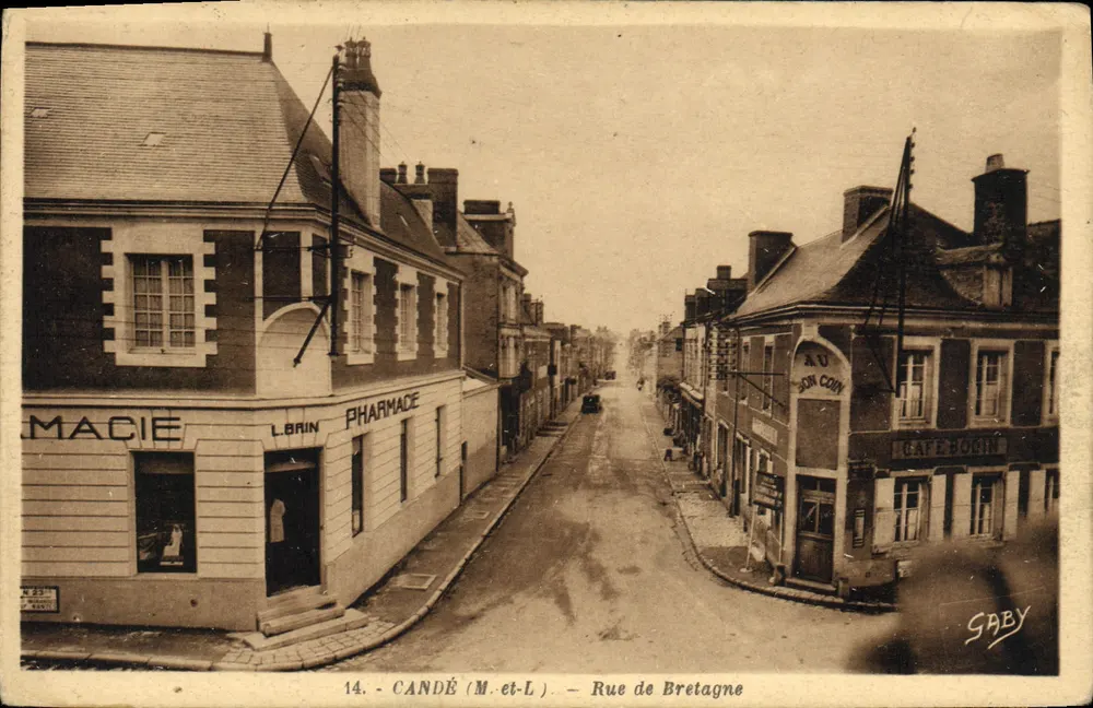 Candé (M.-et-L.) — Rue de Bretagne — Edição Gaby - Frente
