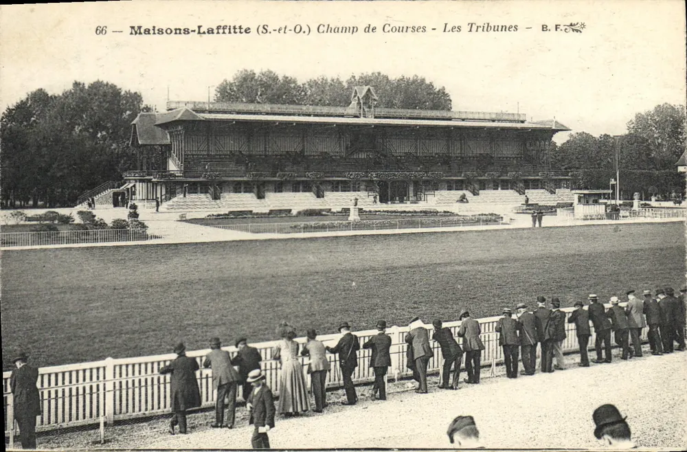 Maison-Laffitte (S.-et-O.) - Rennplatz - Die Tribünen - B.F.C. - Vorderseite