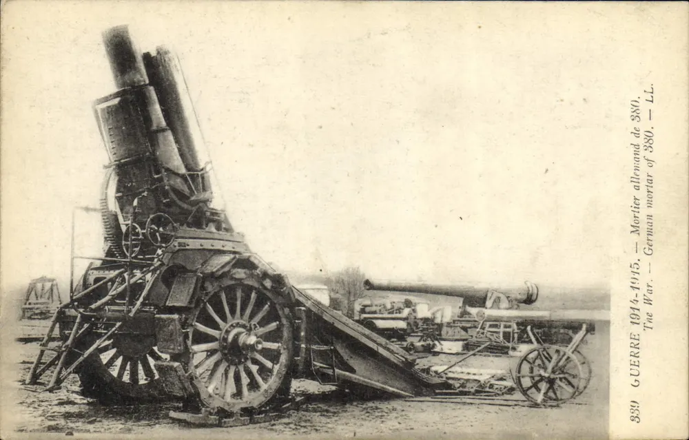 Morteiros alemães de 380 — Guerra 1914-1915 — LL. 839 - Frente
