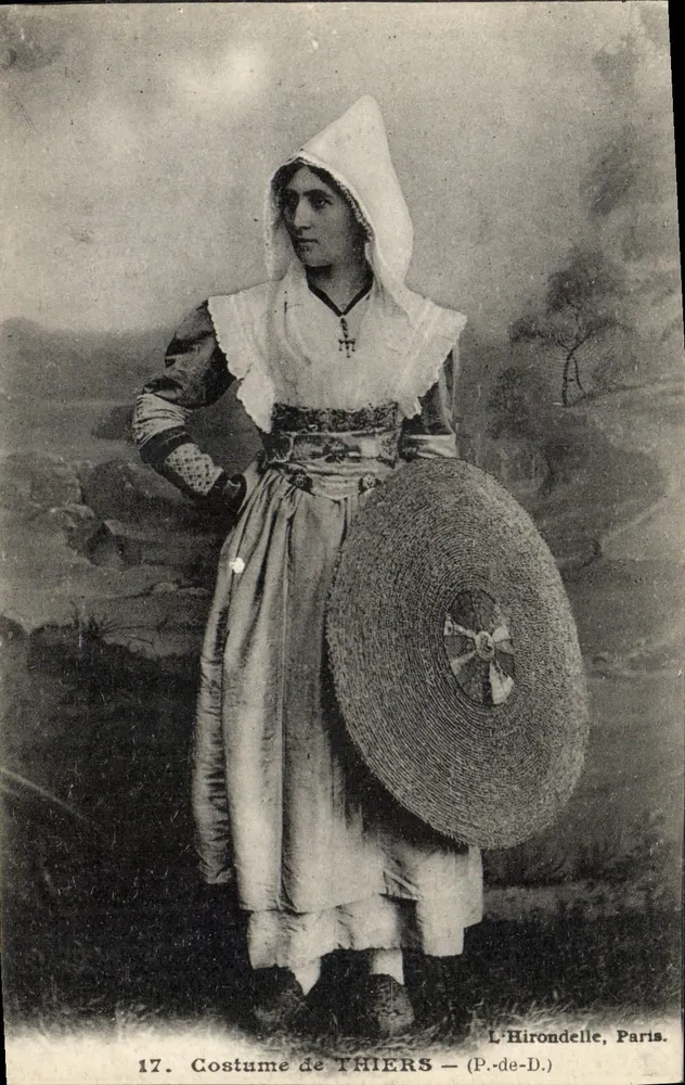 Traje de THIERS — (P.-de-D.) — L'Hironnelle, Paris - Frente
