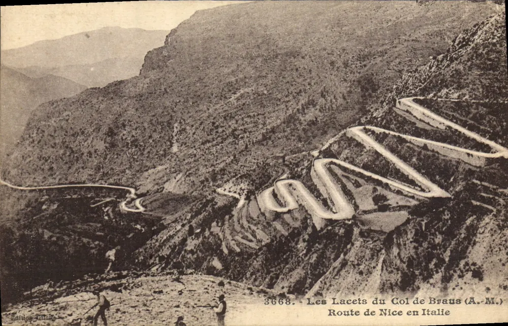 Die Schlangenwindungen des Col de Braus — Route von Nice nach Italien — A.M. n°3668 - Vorderseite