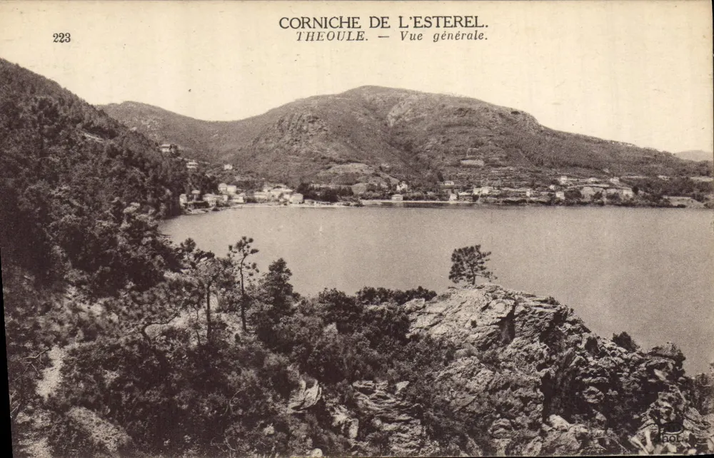 Corniche de l'Esterel — Vista geral — Théoule — Editor Thot, n° 223 - Frente