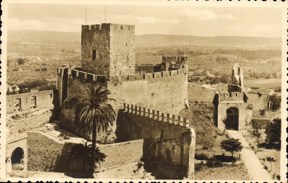 Tomar — Burg der Templer und Sonnentor — Ausgabe der Postkommission Initiativa - Vorderseite
