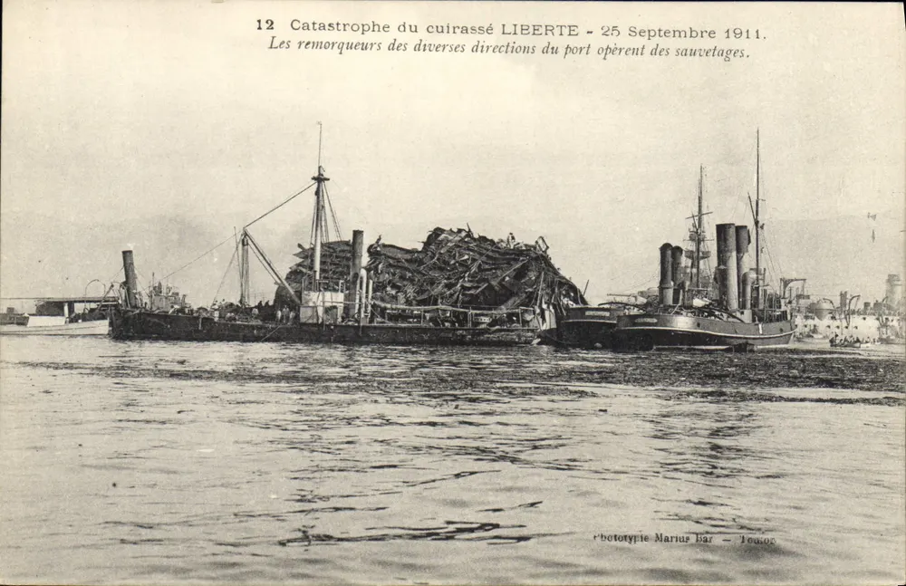 Katastrophe des Panzerschiffes LIBERTE — 25. September 1911 — Phototypie Marius Bar - Toulouse - Vorderseite