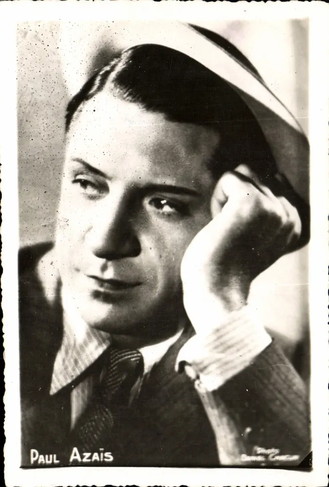 Paul Azzaïs — retrato em preto e branco — Foto Dumas-Cremon - Frente