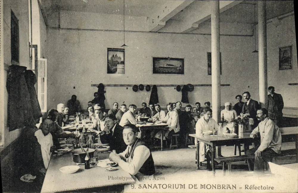 Sanatório de Monbran — Refeitório — Fototipia Perrel, Agen - Frente
