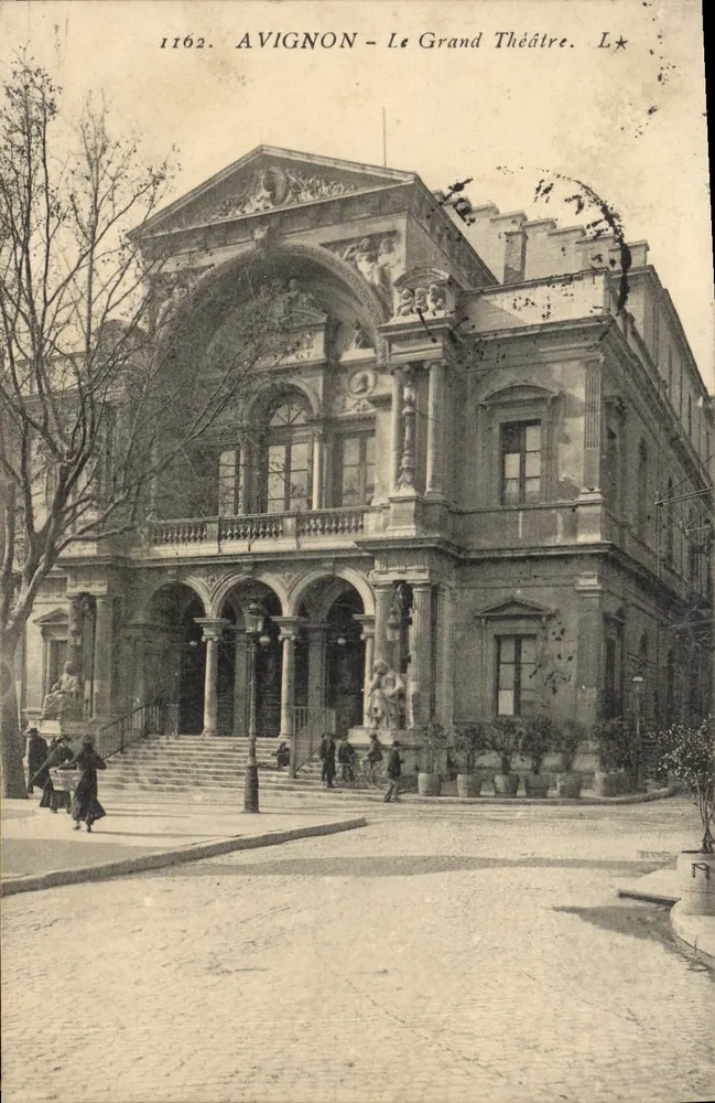 Avignon - O Grande Teatro — editor L★, n° de série 1162 - Frente