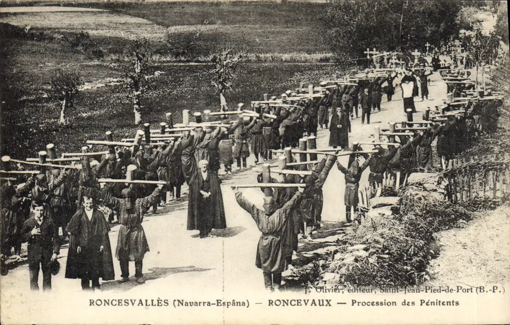 Roncesvalles (Navarre-Espanha) — Roncevaux — Processão dos Penitentes — J. Olivier, editor, Saint-Jean-Pied-de-Port (B.P.) - Frente