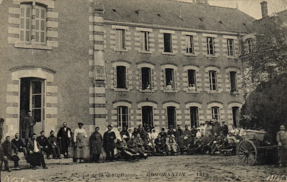 Krankenhaus der Roten Kreuz — ROMORANTIN — 1914 - Vorderseite
