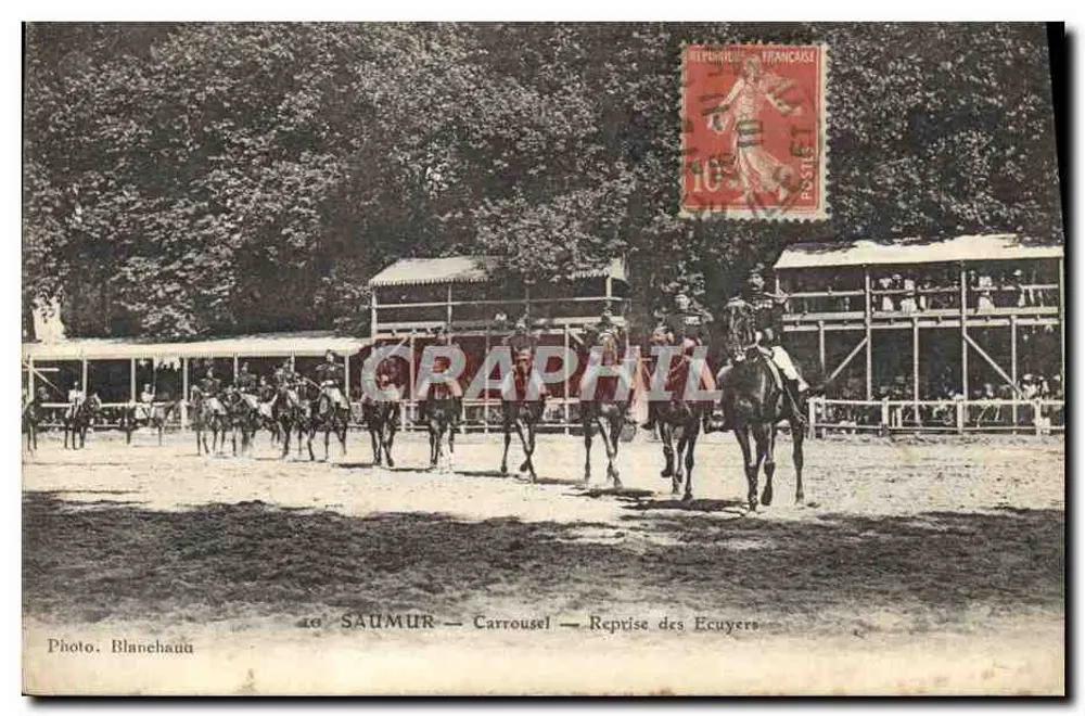 Saumur — Karussell — Wiederholung der Reiter — Foto. Blanchauu - Vorderseite