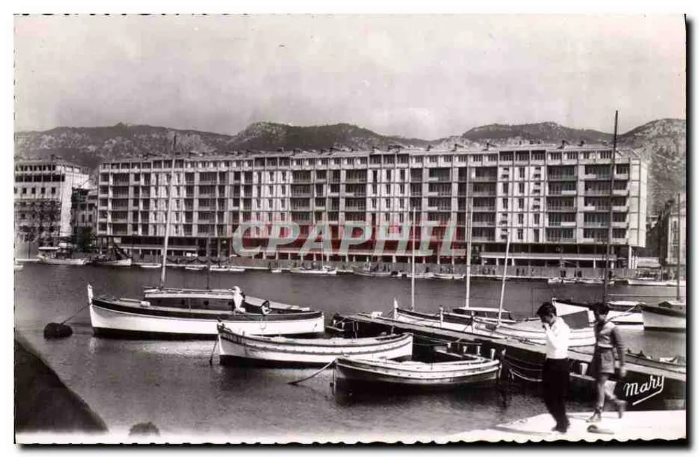 Toulon (Var) - O porto — Éditions MARY, n°648 - Frente