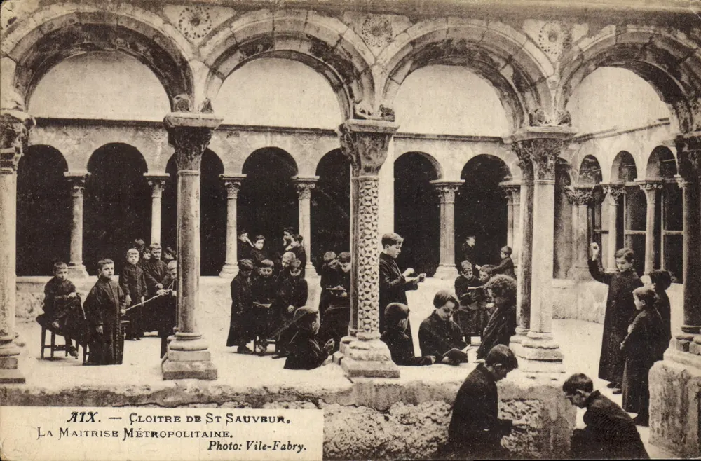 Aix-en-Provence — Klostergarten von St. Sauveur — Die Metropolitische Kapitel — Foto Vile-Fabry - Vorderseite