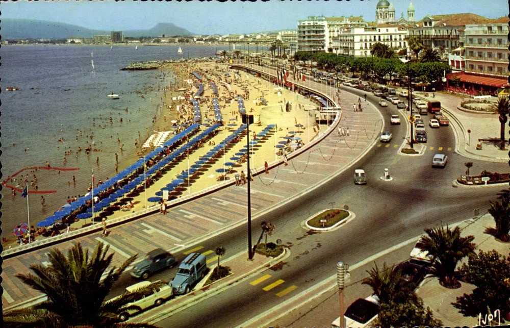 Saint-Raphaël (Var) — Boulevard Félix-Martin y la Playa — Éditions d'art Arcueil - Anverso