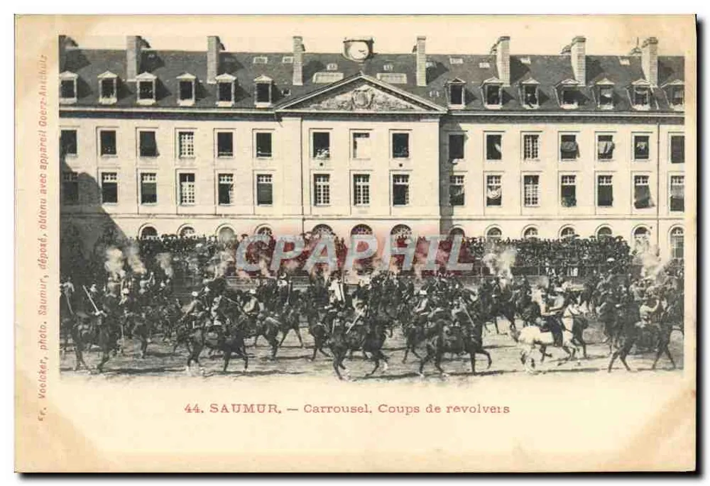 Saumur — Karussell. Schuss mit Revolvern — Voelcker, Lager, Saumur - Vorderseite