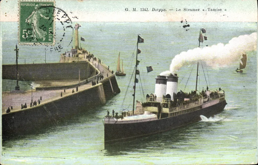 Dieppe — O Navio a Vapor « Tamise » — G. M. 1342 - Frente