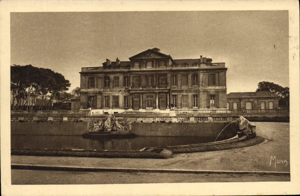 O Castelo Borelli — museu de arqueologia — editor Mona, Paris - Frente