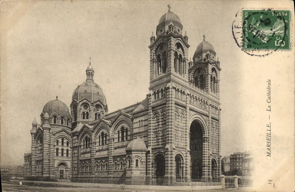 Marseille — A Catedral — Editor desconhecido, n° 14 - Frente