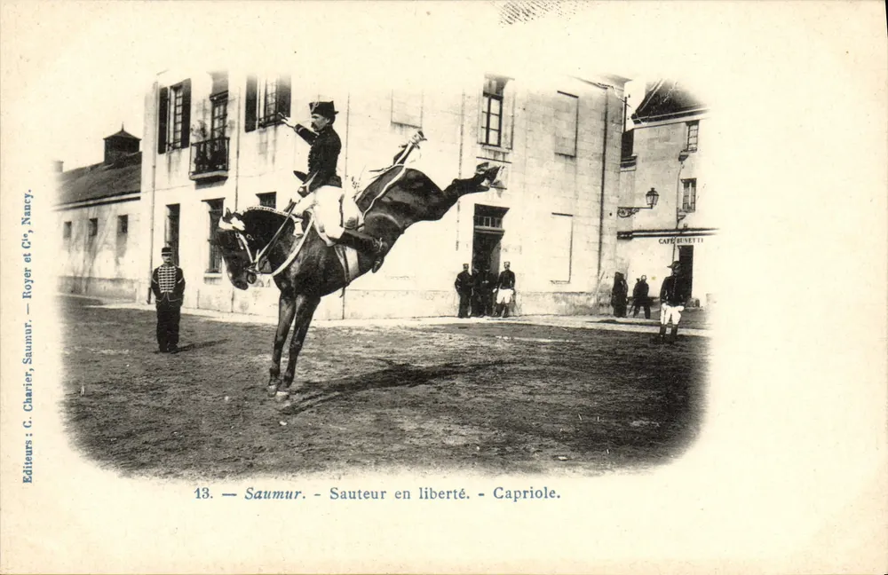 Saumur — Reiter in Freiheit — Capriole. — Verleger: G. Charier, Saumur, und C° Royer, Nancy. Nr. 13. - Vorderseite