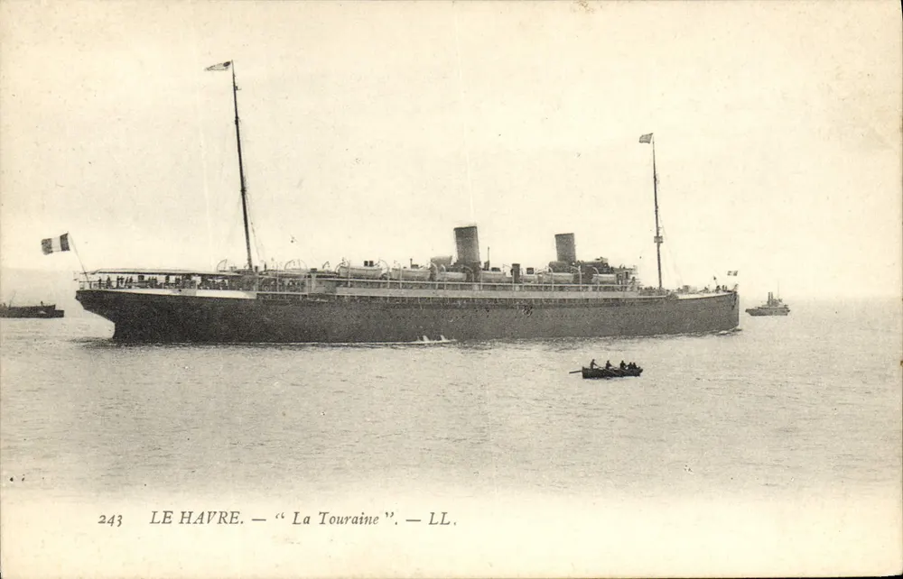 Le Havre — Das Dampfschiff "La Touraine" — LL. - Vorderseite