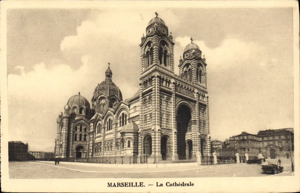Marselha — A Catedral — Editor não identificado, número de série não visível - Frente