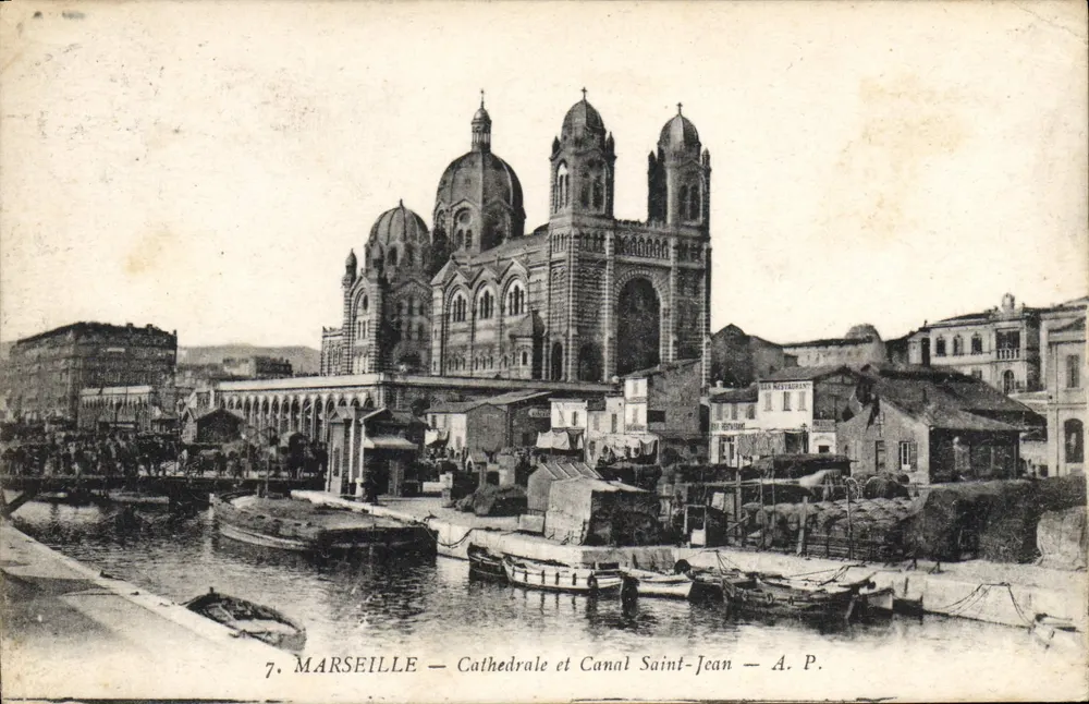 Marseille — Kathedrale und Kanal Saint-Jean — A.P. - Vorderseite