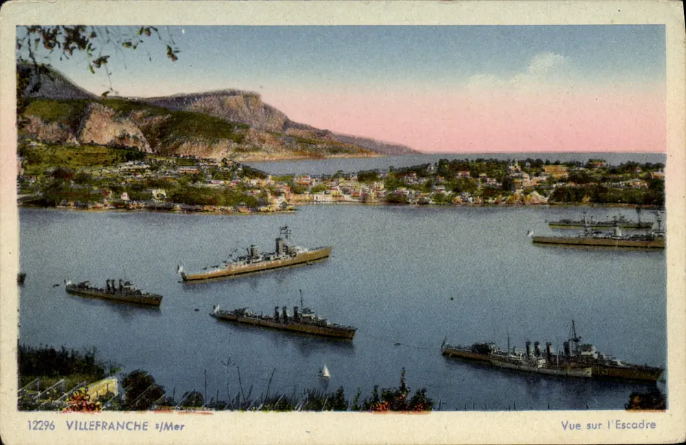 Villefranche-sur-Mer — Ansicht der Flotte — CAP des Arts, Paris - Vorderseite