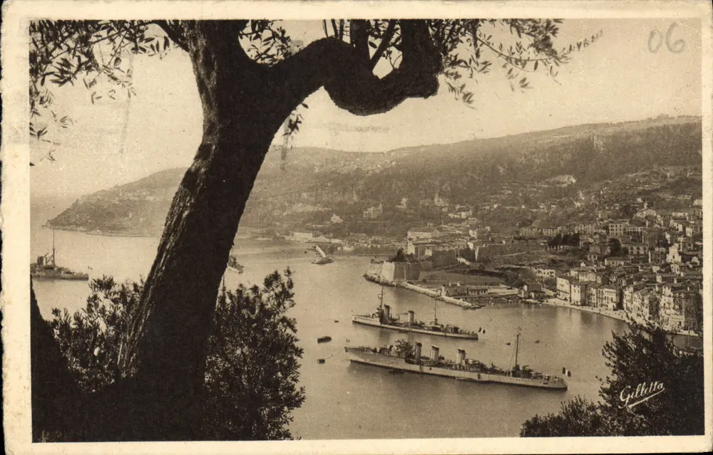 Villefranche-sur-Mer — vista da esquadra — Gilletta, n°06 - Frente