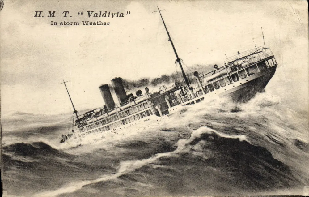 H.M.T. "Valdivia" — navire en tempête — éditeur non visible - Voorkant
