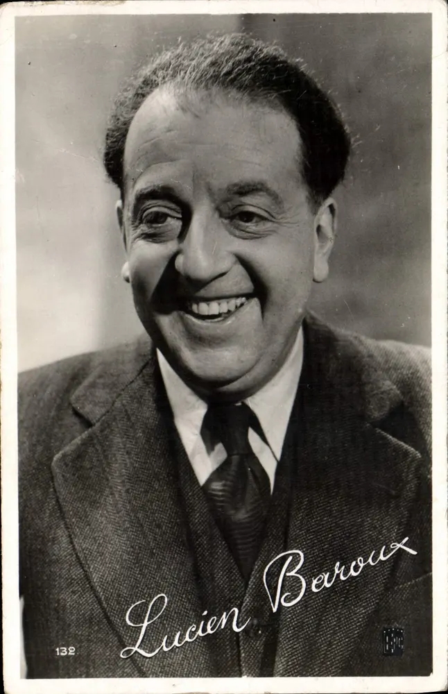 Lucien Borroux — retrato sorridente — n° 132 - Frente