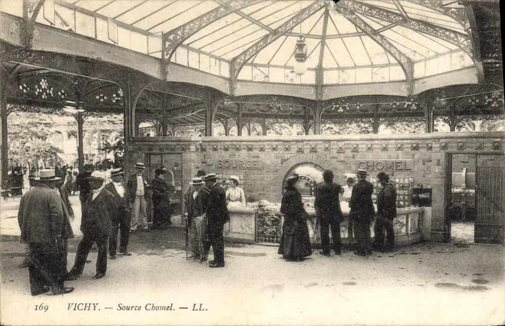 Vichy — Fonte Chomel — LL. n°169 - Frente