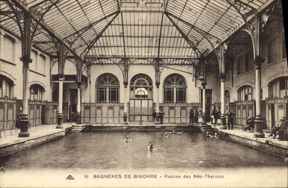 Bagnères-de-Bigorre — Innenansicht der Néo-Thermes-Badewanne — Verlag ABA, Nr. 16 - Vorderseite