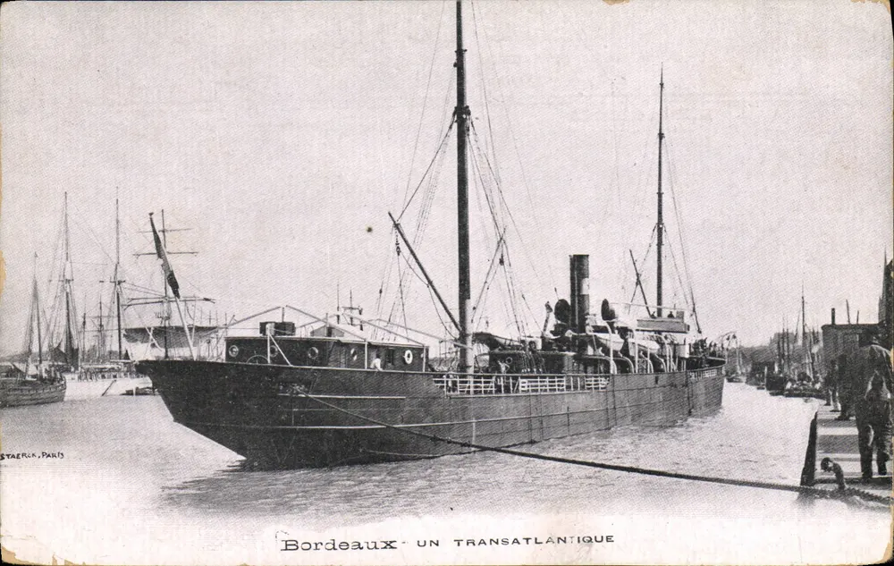 Bordeaux — Un transatlantique — Staerck, Paris - Recto