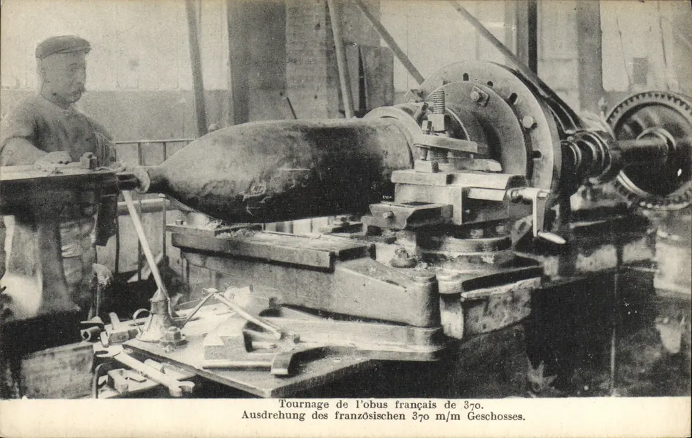 Herstellung der 370 mm französischen Granate — Fabrik — Verlag unbekannt - Vorderseite