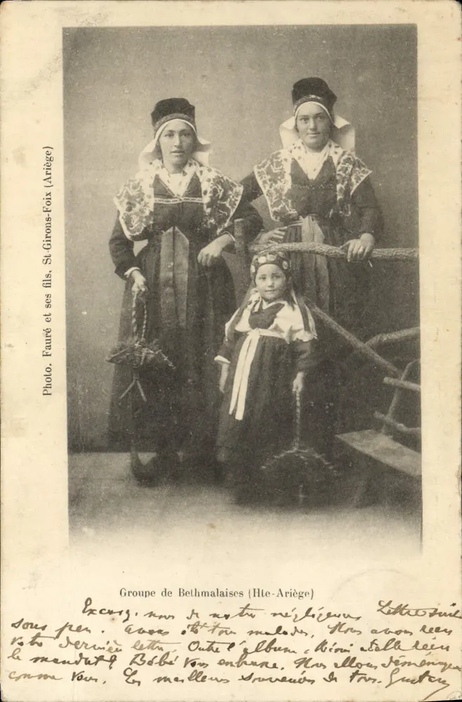 Grupo de Bethmalaises (Hte-Ariège) — Foto Fauré e filhos, St-Girons-foix (Ariège) - Frente